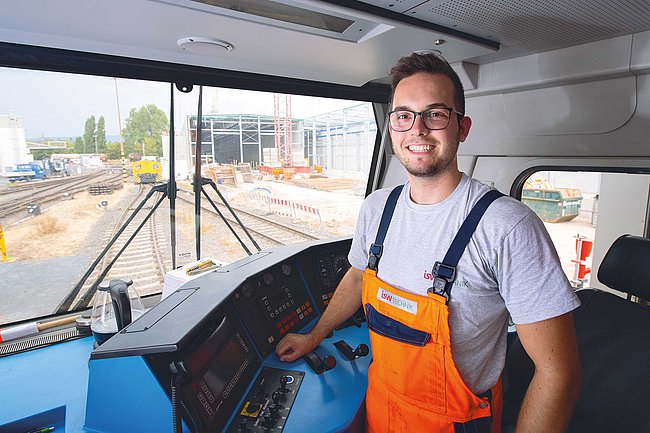 ISW-Technik Auszubildender Eisenbahner im Betriebsdienst